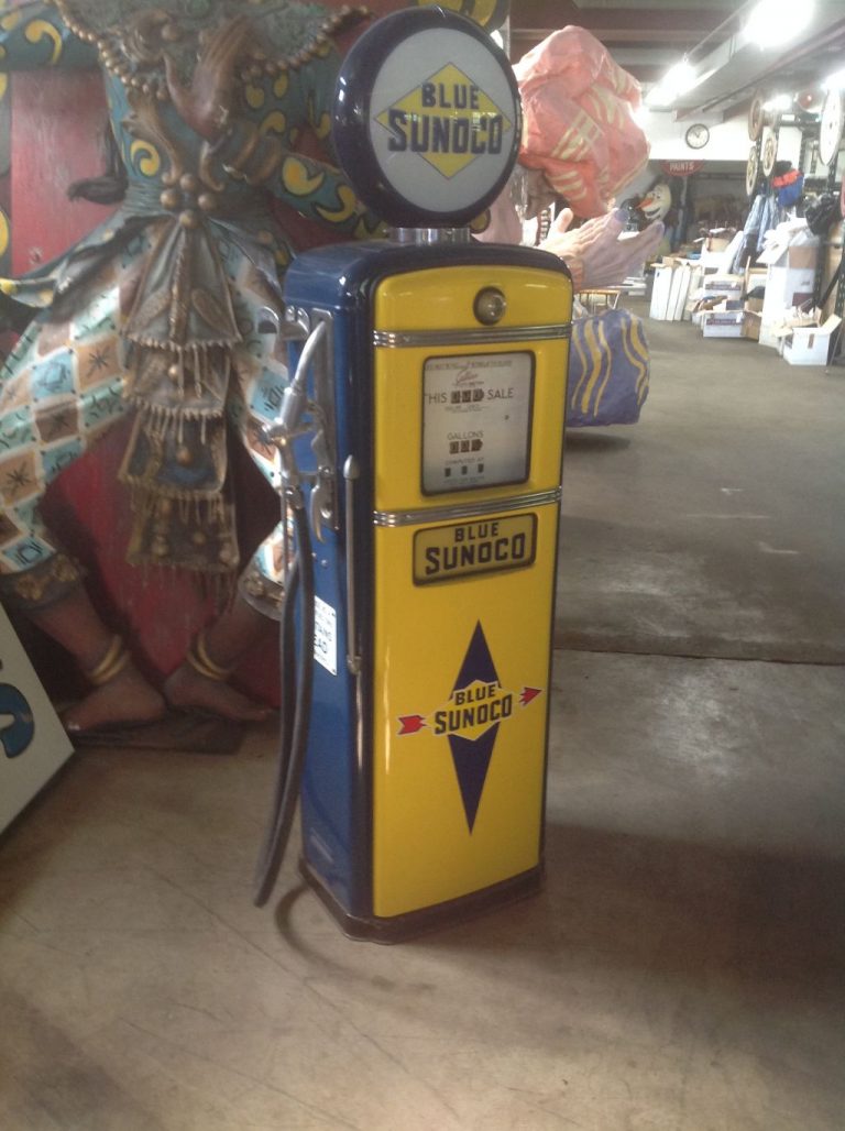 Mid-Century Filling Station Gas Station Sunoco Pump « Obnoxious Antiques