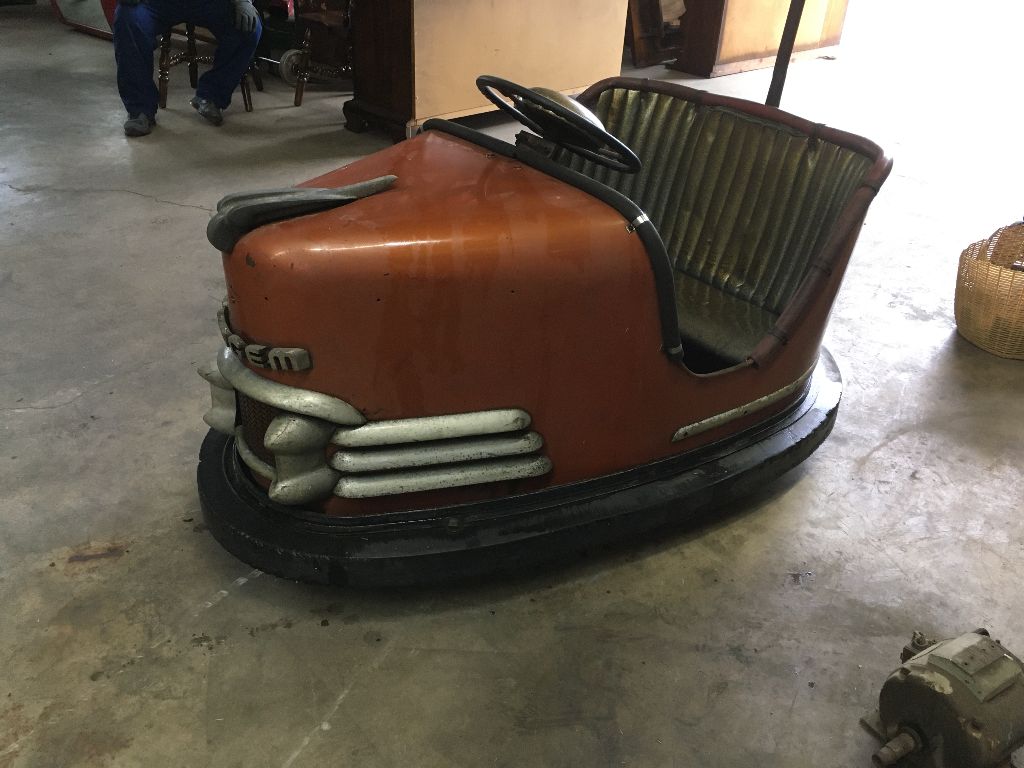 1950’s Mid-Century Dodgem Amusement Park Bumper Car « Obnoxious Antiques